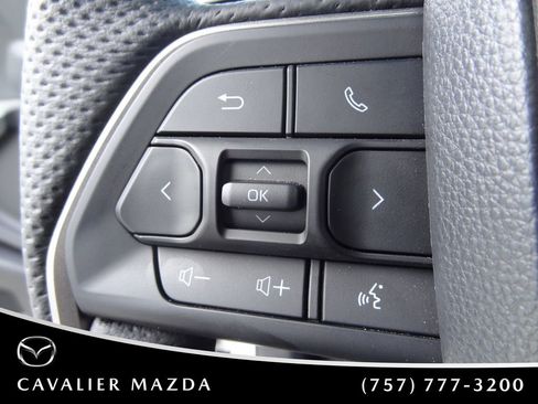 Used 2024 Toyota Tacoma TRD Off-Road w/ TRD Off Road Premium Package AWD/4WD image 24