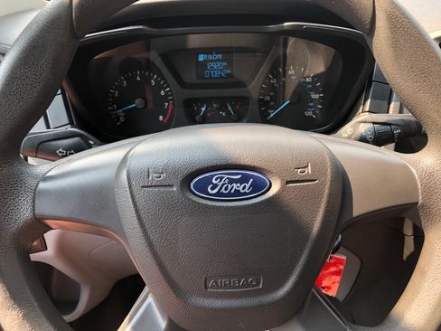 Used 2018 Ford Transit 250 138 RWD image 26
