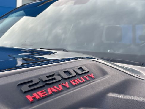 Used 2023 RAM 2500 Limited image 13