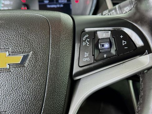 Used 2017 Chevrolet Trax LT w/ LT Convenience Package image 14