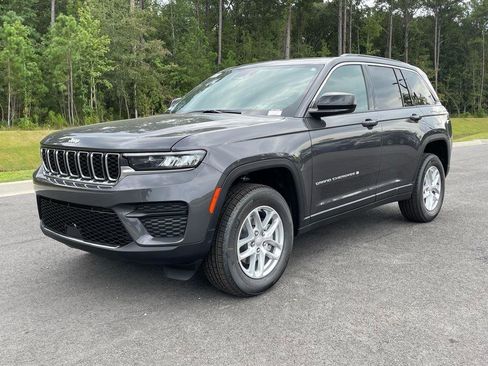 New 2025 Jeep Grand Cherokee Laredo X image 37