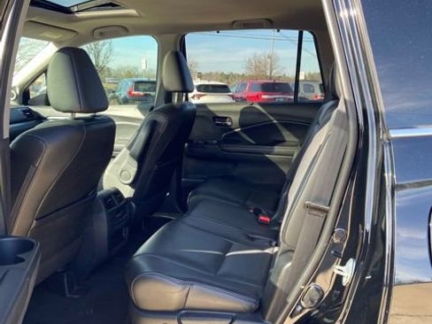 Used 2021 Honda Pilot EX-L image 12