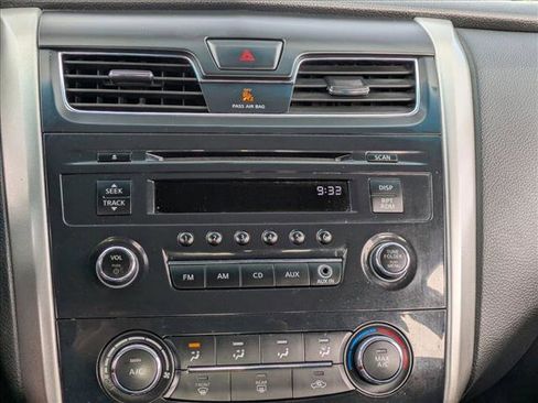 Used 2014 Nissan Altima 2.5 S image 14