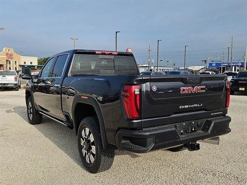 New 2025 GMC Sierra 2500 Denali w/ Denali Reserve Package image 2