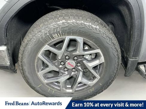 New 2026 GMC Sierra 1500 SLT w/ SLT Premium Plus Package image 20