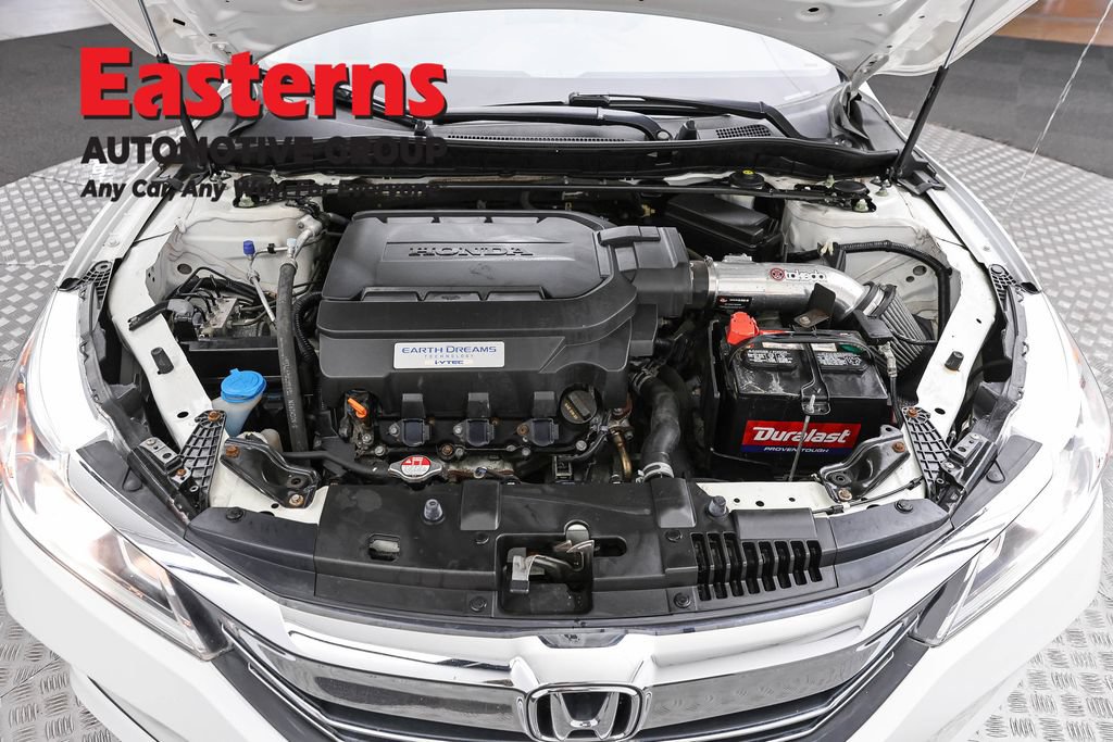 Used 2017 Honda Accord EX-L image 8