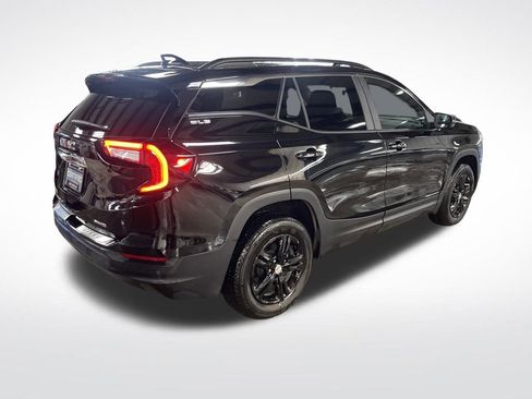 Certified 2024 GMC Terrain SLE w/ Driver Convenience Package image 5