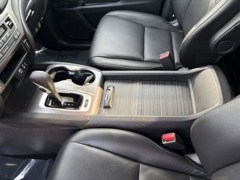 Used 2017 Honda Ridgeline RTL-T image 20