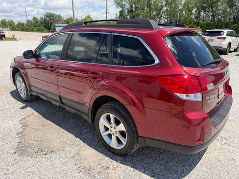 Used 2014 Subaru Outback 2.5i Limited AWD/4WD image 5