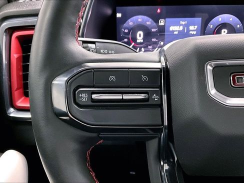 Used 2023 GMC Canyon AT4X image 24