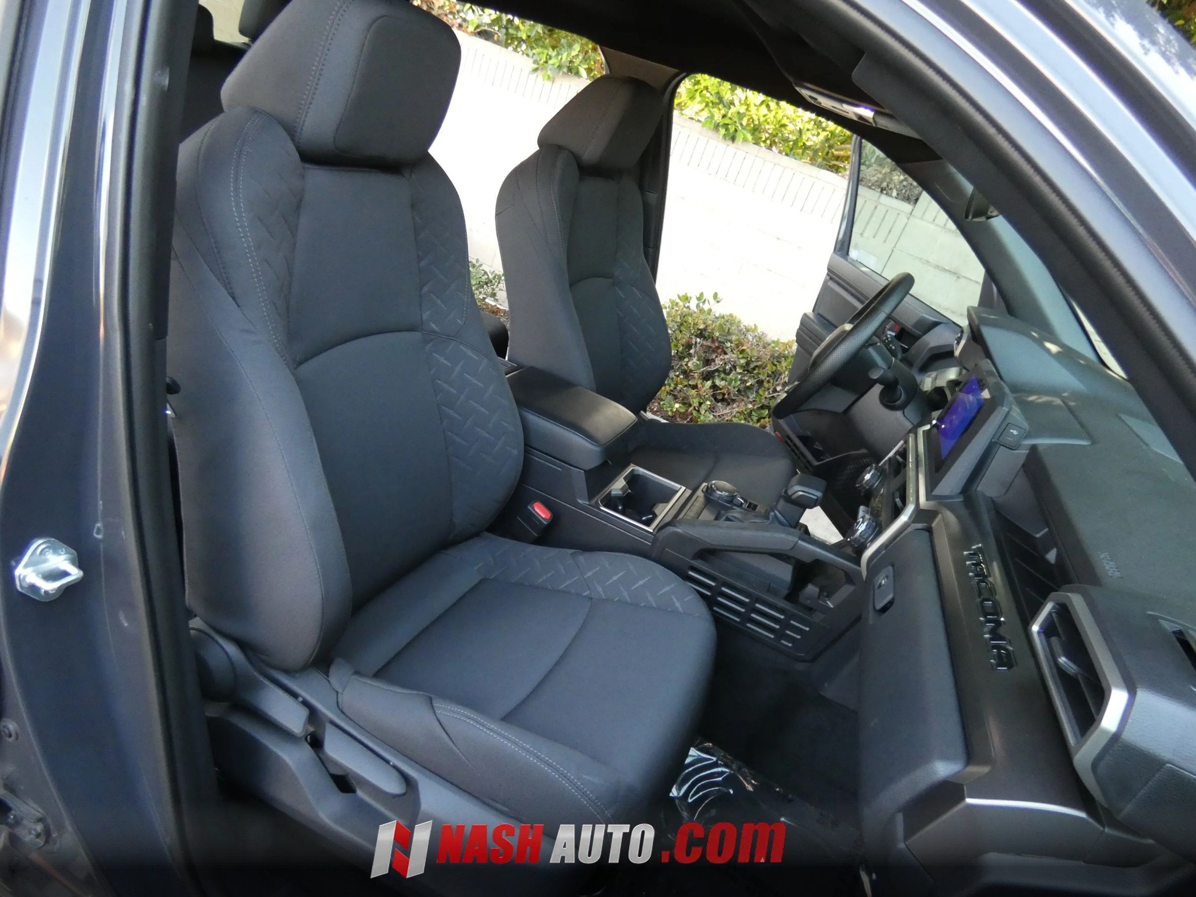 Used 2026 Toyota Tacoma SR5 AWD/4WD image 31