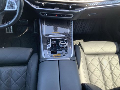 Used 2024 BMW X5 M60i AWD/4WD image 41