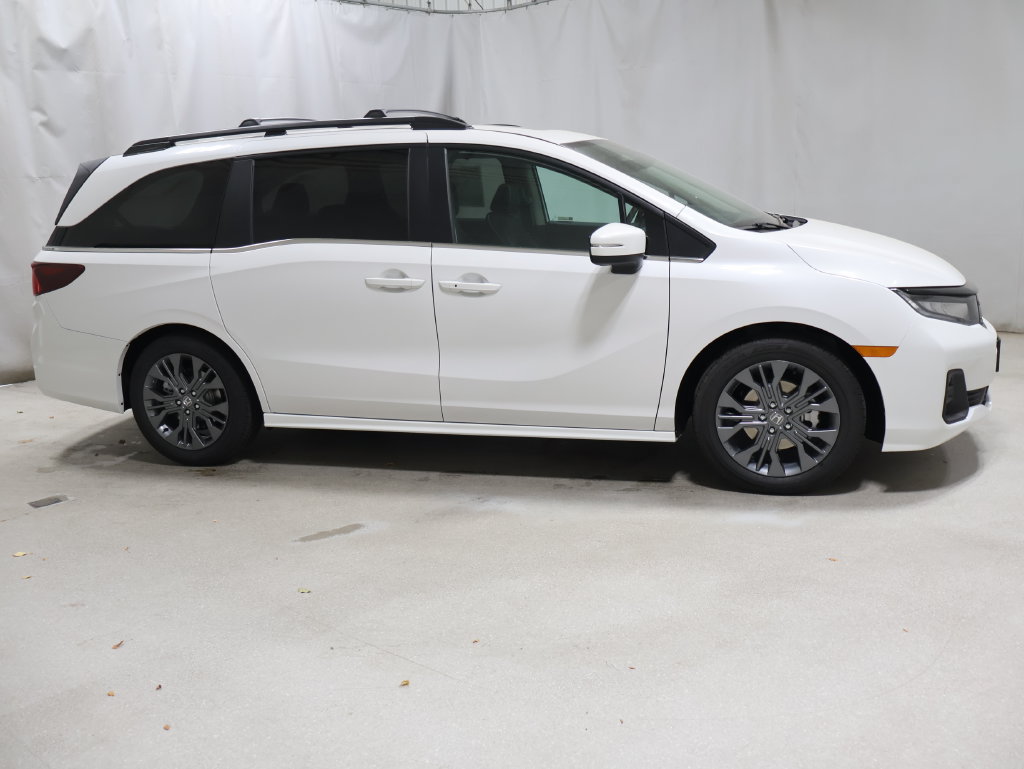 New 2027 Honda Odyssey Touring image 5