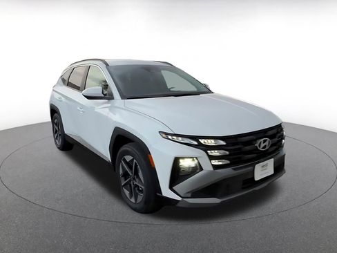 Used 2025 Hyundai Tucson SEL image 3
