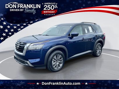 Used 2025 Nissan Pathfinder SV