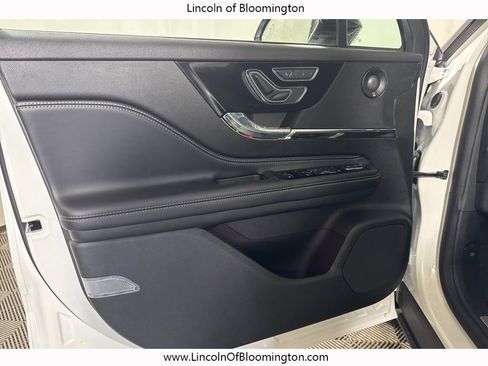 New 2026 Lincoln Corsair Reserve image 53