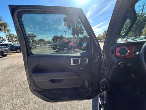 Used 2020 Jeep Wrangler Unlimited Rubicon image 29