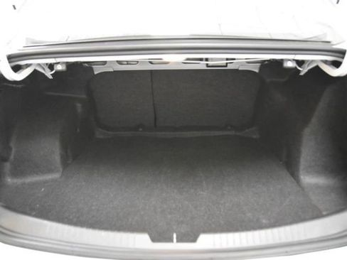 Used 2024 Chevrolet Malibu LT FWD image 35