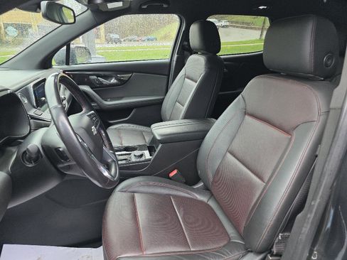 Used 2019 Chevrolet Blazer RS w/ LPO, Floor Liner Package image 12