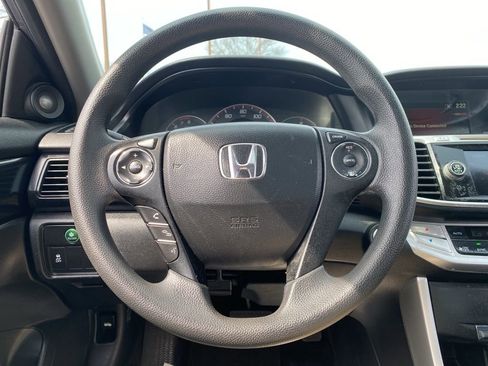 Used 2014 Honda Accord EX image 9