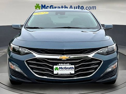 Used 2024 Chevrolet Malibu LT FWD image 2