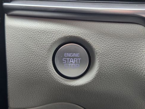 Certified 2025 Kia Sorento EX FWD image 20