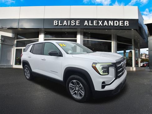 New 2026 GMC Terrain Elevation w/ Technology Package II image 1