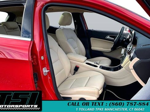 Used 2016 Mercedes-Benz GLA 250 4MATIC image 7