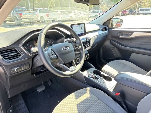 Used 2022 Ford Escape SE w/ Convenience Package image 6