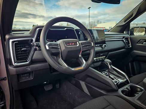 New 2026 GMC Canyon Elevation w/ Convenience Package image 13