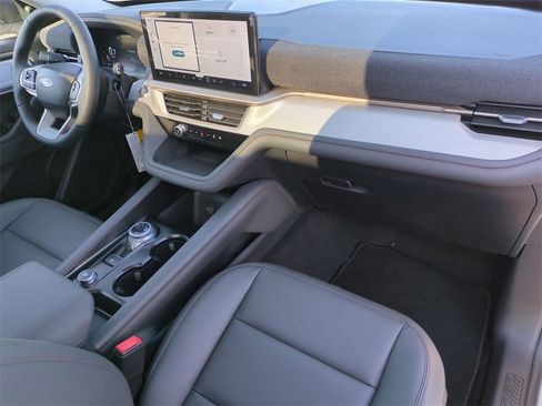 New 2026 Ford Explorer Active w/ Active Comfort Package image 46