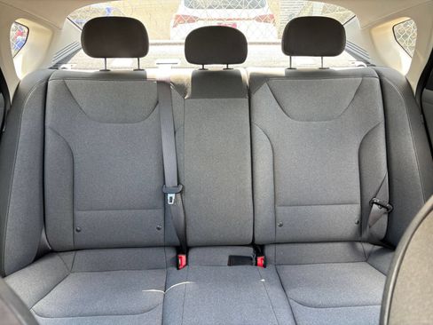 Used 2025 Kia K4 FWD image 37