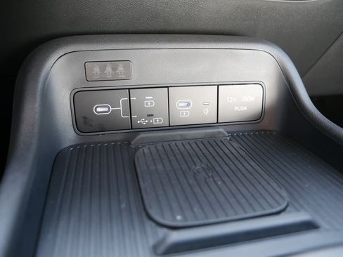 Certified 2026 Hyundai Kona SEL Sport AWD/4WD image 33
