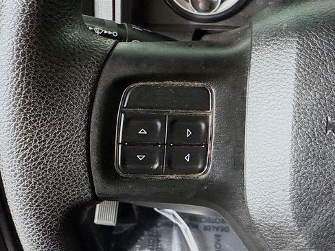 Used 2017 RAM 1500 Express image 14