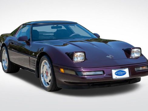 Used 1993 Chevrolet Corvette Coupe RWD image 45
