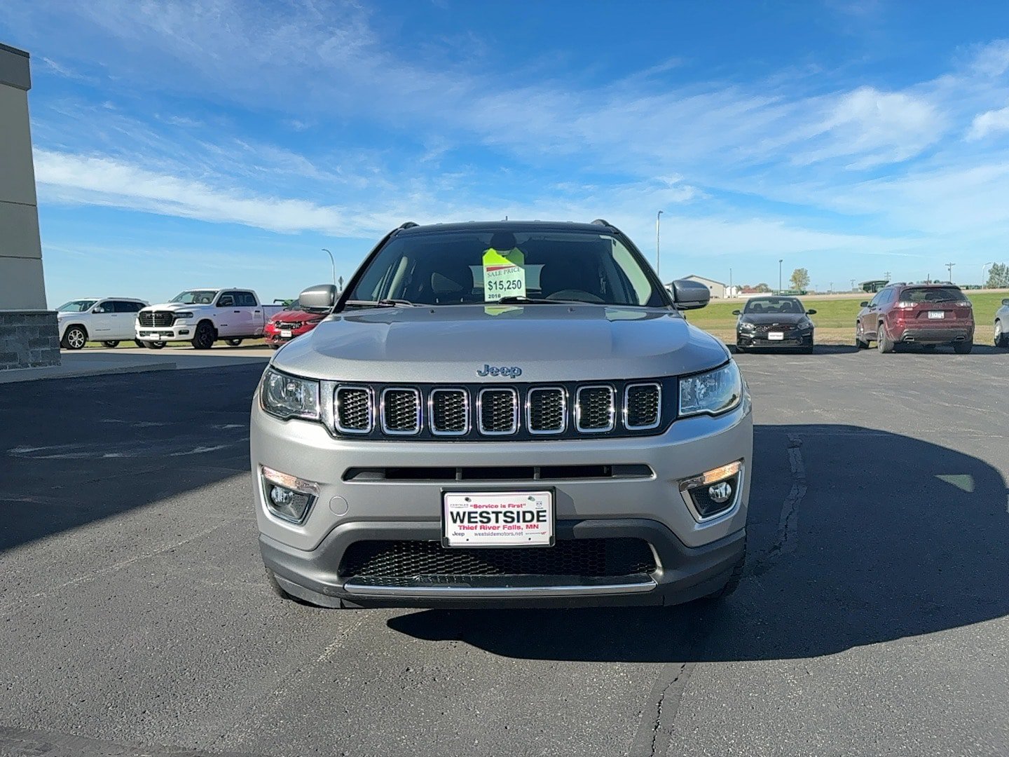 Used 2018 Jeep Compass Limited AWD/4WD image 1