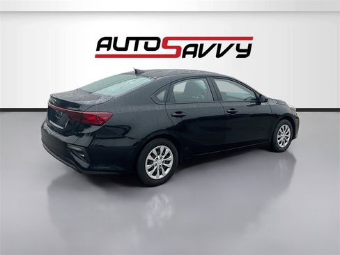Used 2021 Kia Forte Sedan image 7