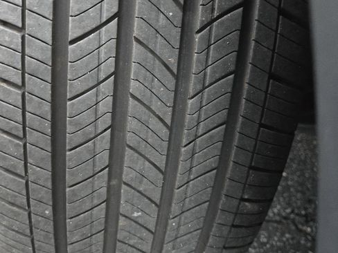 Used 2025 Kia Telluride SX Prestige X-Line image 9