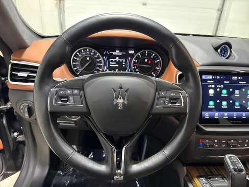 Used 2021 Maserati Ghibli S GranLusso image 36