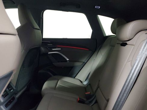 New 2025 Audi Q5 Premium Plus image 12