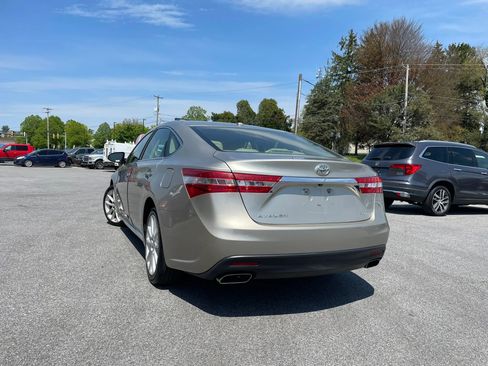 Used 2013 Toyota Avalon XLE Touring FWD image 12