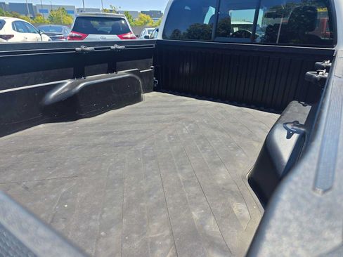 Used 2023 Toyota Tacoma SR AWD/4WD image 13