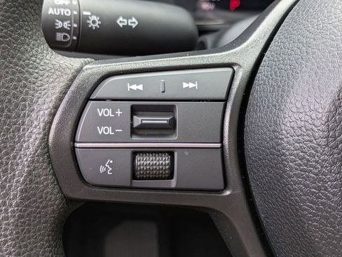 Used 2025 Honda Accord LX image 25
