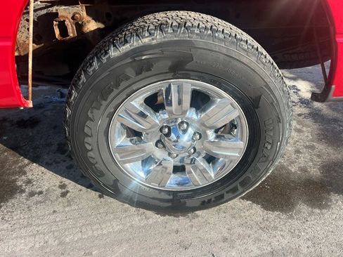 Used 2012 Ford F150 XLT w/ XLT Chrome Pkg image 9