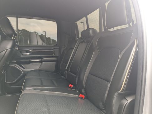 Used 2022 RAM 1500 Laramie w/ Sport Appearance Package AWD/4WD image 23