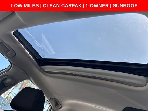 Used 2023 Honda Civic EX image 3