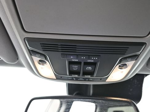 Used 2019 Honda Ridgeline RTL-E image 14
