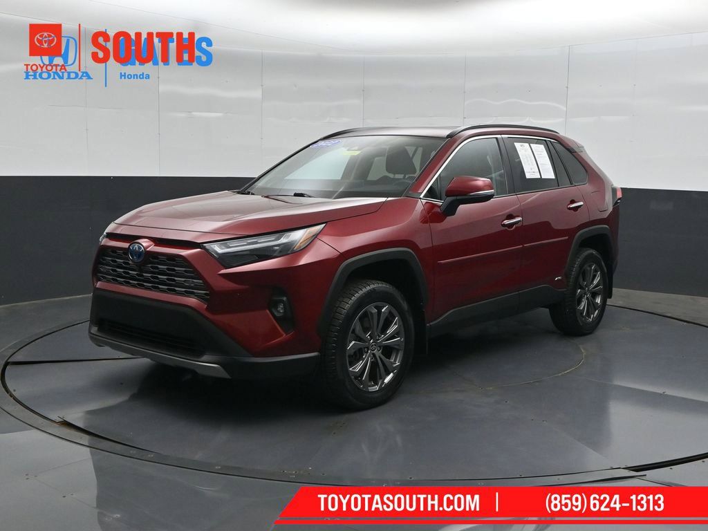 Used 2022 Toyota RAV4 Limited AWD/4WD image 6