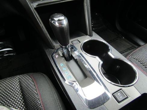 Used 2017 Chevrolet Equinox LT w/ Convenience Package image 19