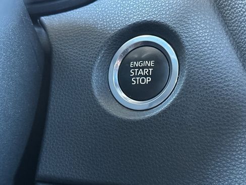 Certified 2023 Toyota Corolla SE w/ SE Premium Package image 20